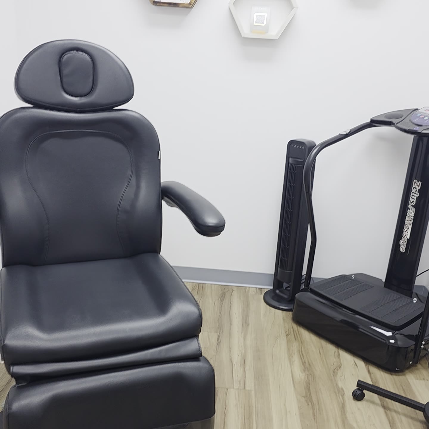 Private treatment room inside Pulse Health and Wellness